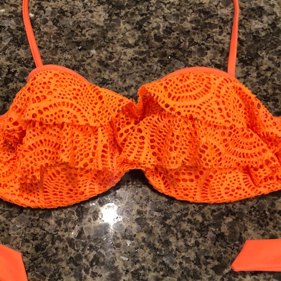 aerie Bikini Top - Orange - Unique Ruffles / Lace - Picture 3 of 3